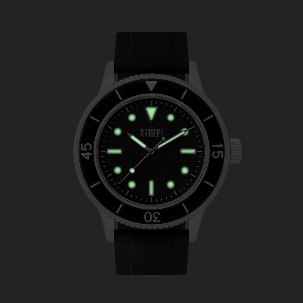 C01 Watch, Matte Silver Case, Black Dial, Sapphire Crystal Glass, Luminous, Rubber Strap