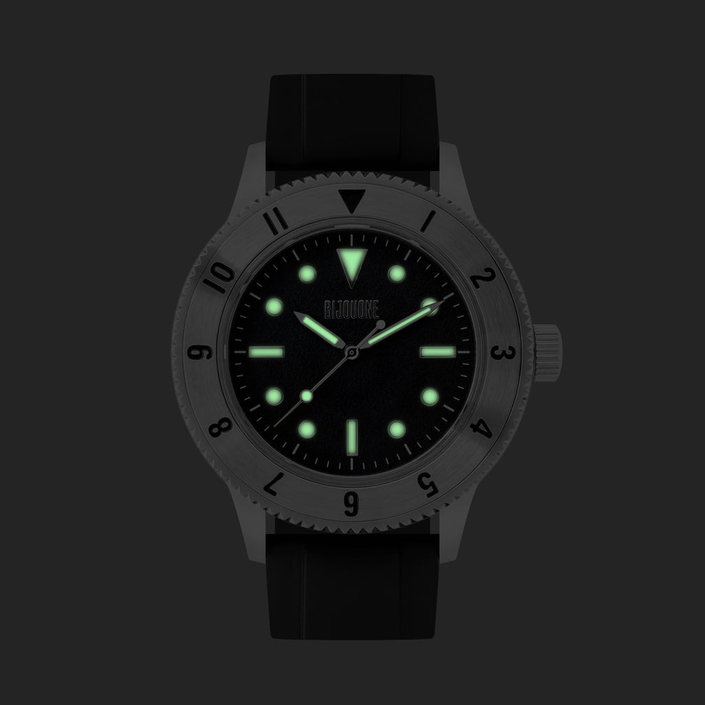 C01 Watch, Brushed Silver Case, Black Dial, Sapphire Crystal Glass, Luminous, Stainless Steel Strap