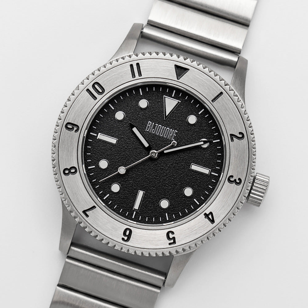 C01 Watch, Brushed Silver Case, Black Dial, Sapphire Crystal Glass, Luminous, Stainless Steel Strap