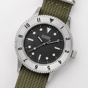 C01 Watch, Brushed Silver Case, Black Dial, Sapphire Crystal Glass, Luminous, Nylon Strap - BIJOUONE