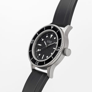 C01 Watch, Matte Silver Case, Black Dial, Sapphire Crystal Glass, Luminous, Fluoroelastomer Strap