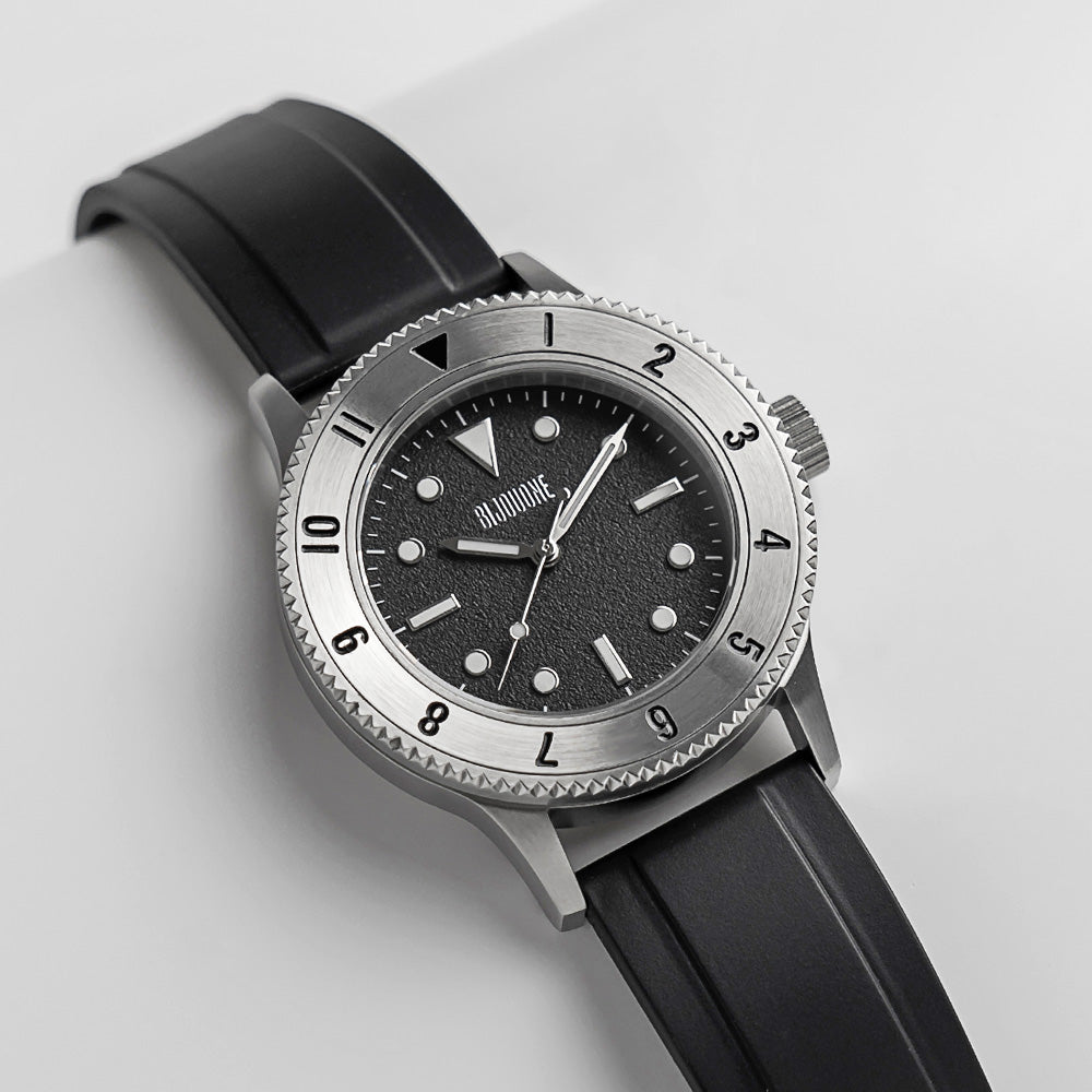 C01 Watch, Brushed Silver Case, Black Dial, Sapphire Crystal Glass, Luminous, Rubber Strap