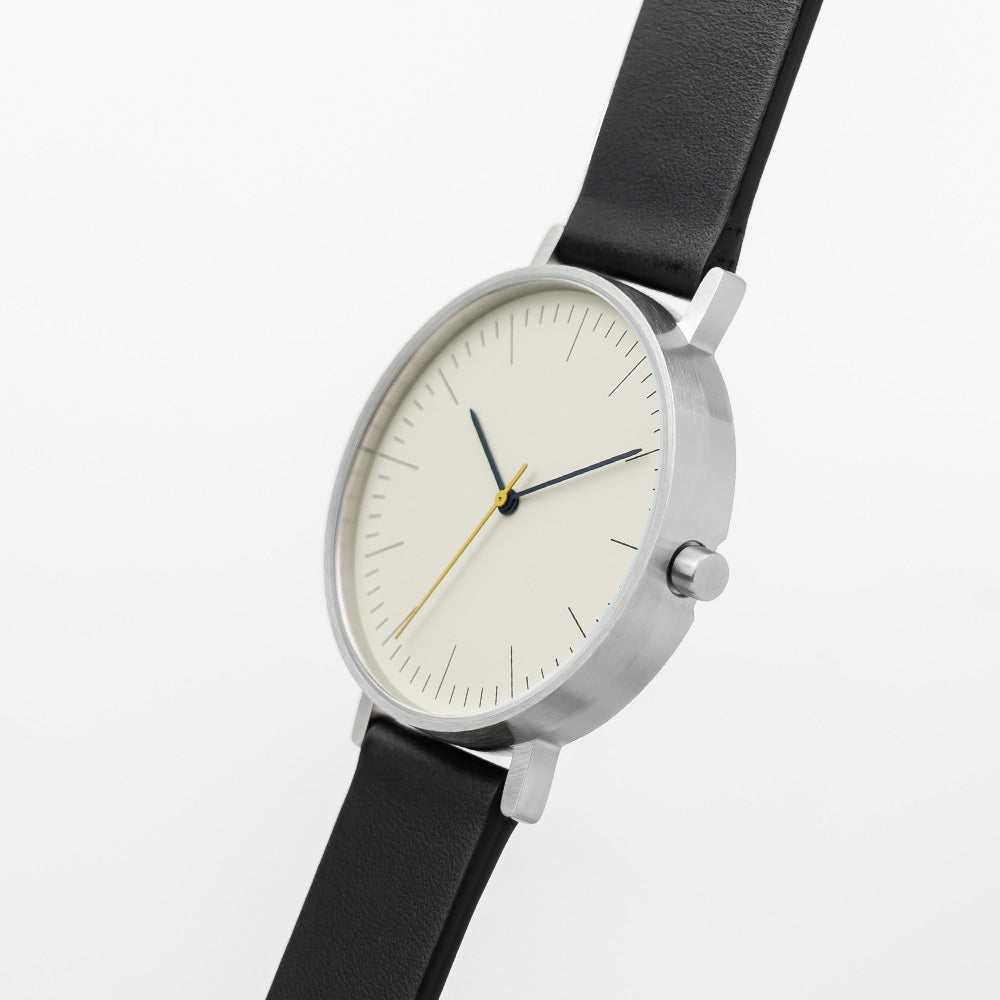 Slow Round 01 Watch – Black Leather Strap, Silver Case & Dial