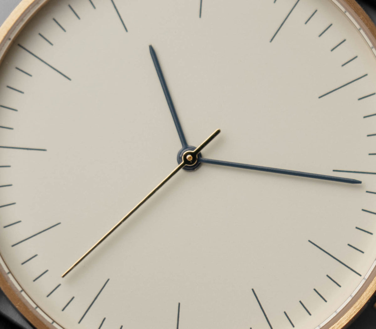 B001 hour, minute and seconds hands