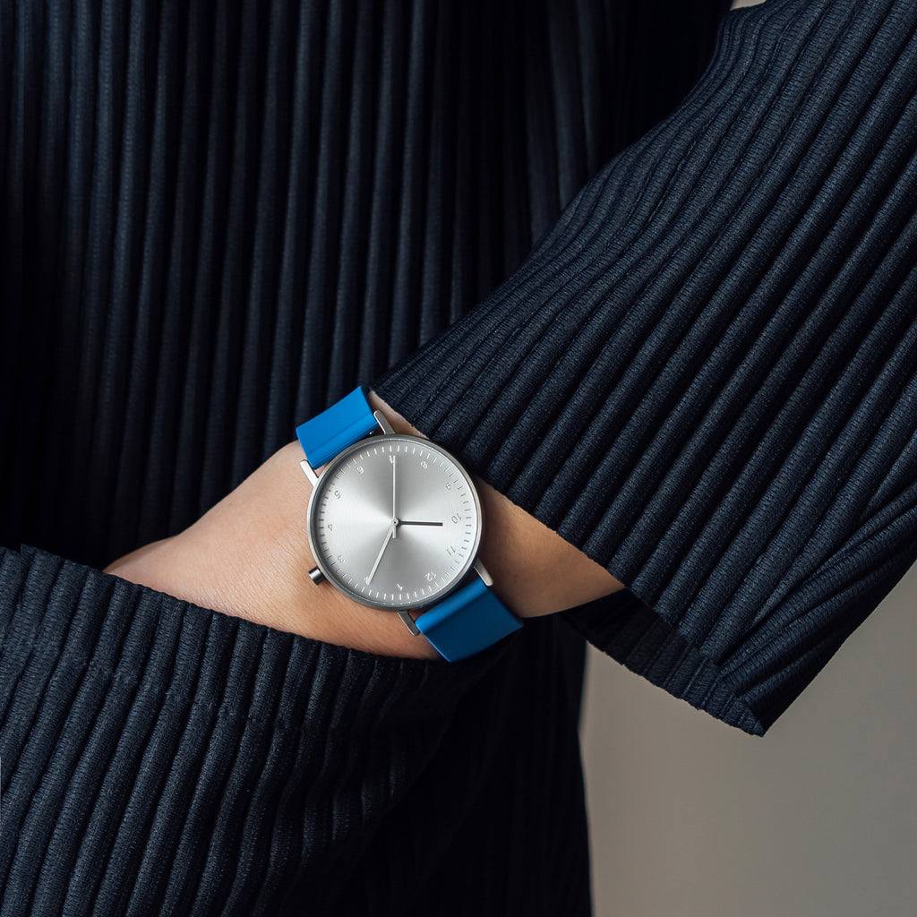 B60 Watch, Silver Case, Silver Dial, Rubber Strap - 0006-Blue