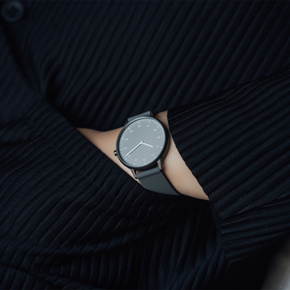 B40 Watch, Gunmetal Case, Gray Dial, Rubber Strap - Gray