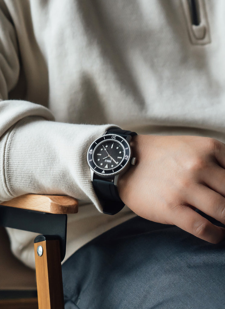 C01 Watch, Matte Silver Case, Black Dial, Sapphire Crystal Glass, Luminous, Rubber Strap