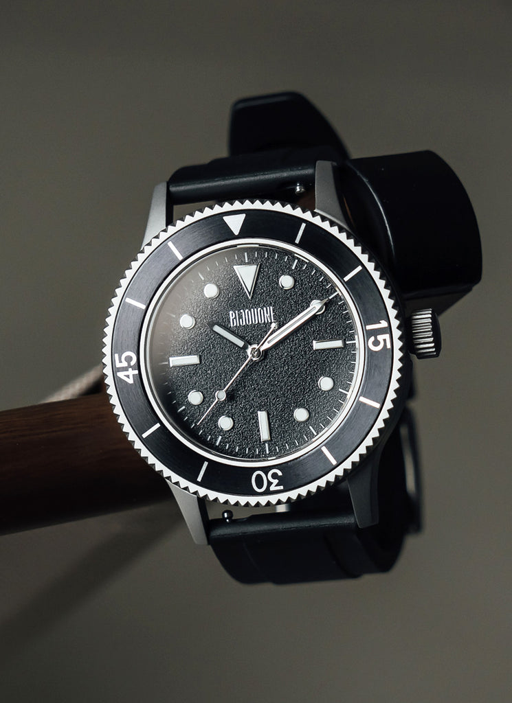 C01 Watch, Matte Silver Case, Black Dial, Sapphire Crystal Glass, Luminous, Rubber Strap