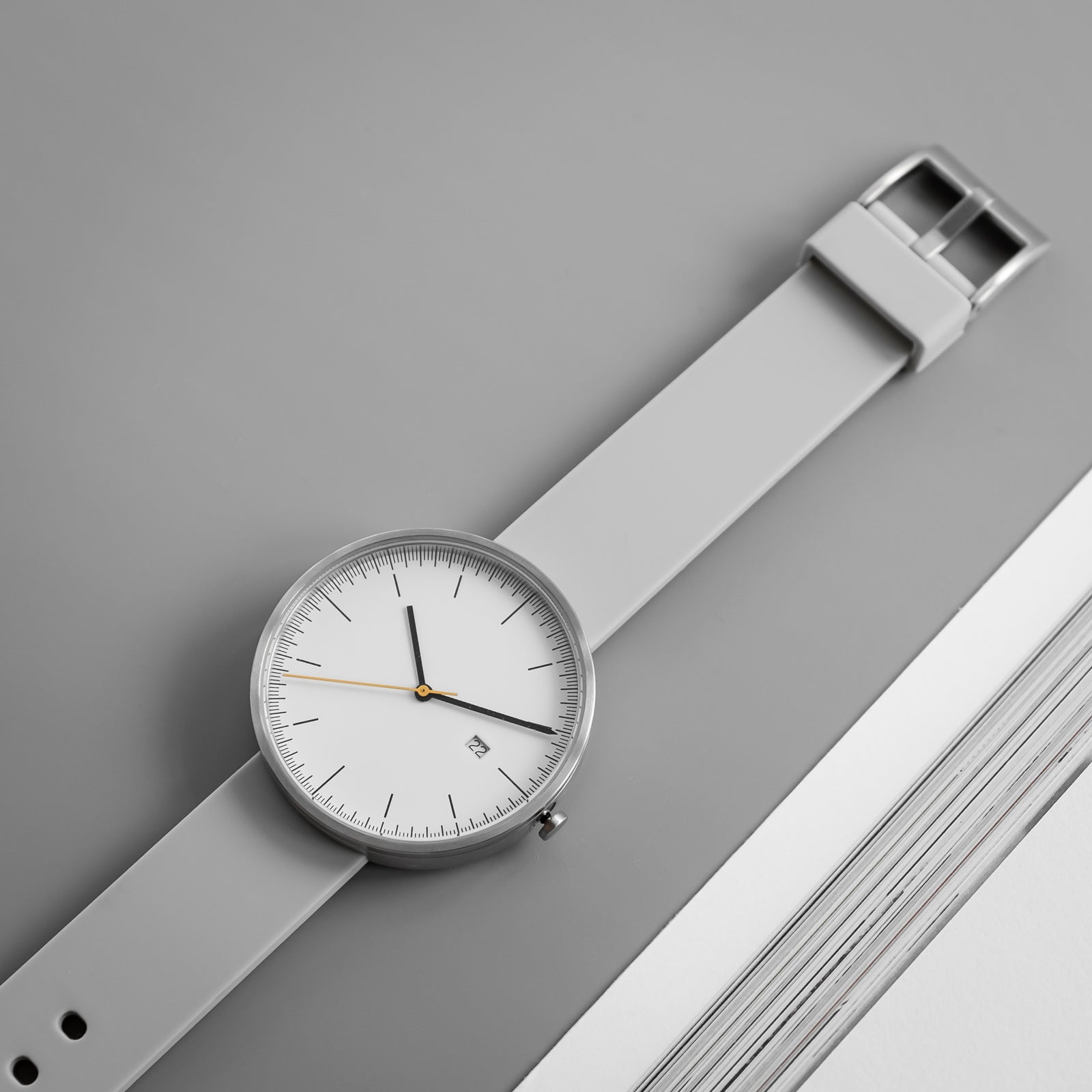 B202 Silver/White Calendar Watch On Rubber Strap, Light Gray - BIJOUONE