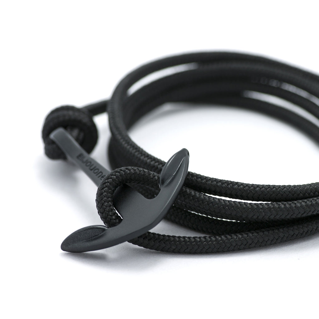 Matte Black Anchor On Solid Black Rope Bracelet - BIJOUONE