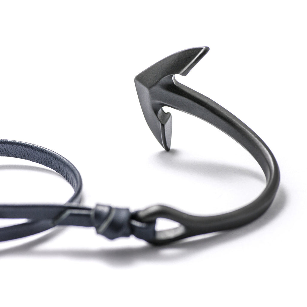 Matte Black Anchor Half-cuff On Navy Leather Bracelet - BIJOUONE