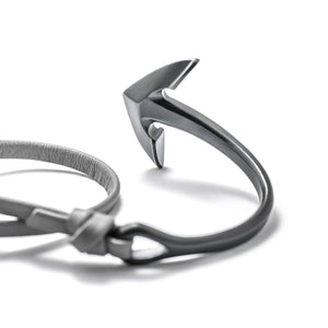 Matte Black Anchor Half-cuff On Gray Leather Bracelet - BIJOUONE