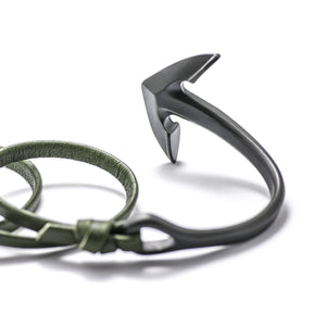 Matte Black Anchor Half-cuff On Hunter Green Leather Bracelet - BIJOUONE